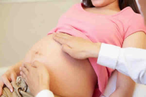 É possível reposicionar o bebe mesmo dentro da barriga?